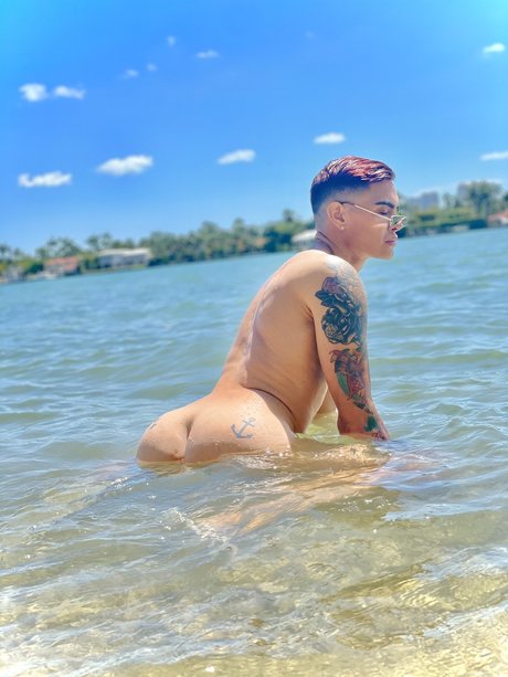 Photo nue de fuite OnlyFans de Nelson Mauri