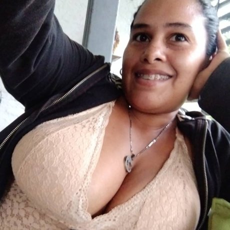 Photo nue de fuite OnlyFans de Nelly Castro
