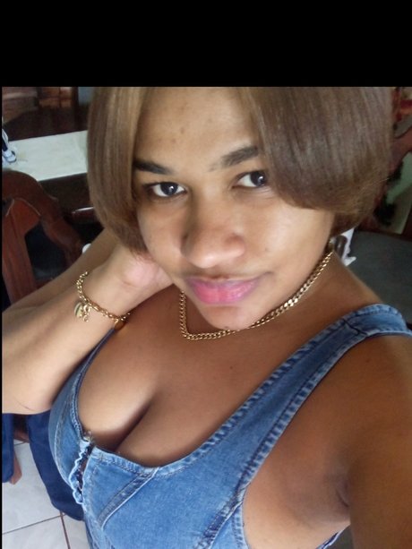 Photo nue de fuite OnlyFans de Ruth Esther