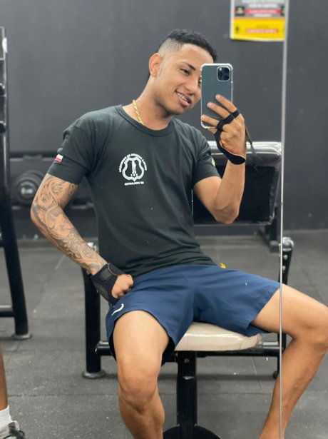 Photo nue de fuite OnlyFans de Douglas E