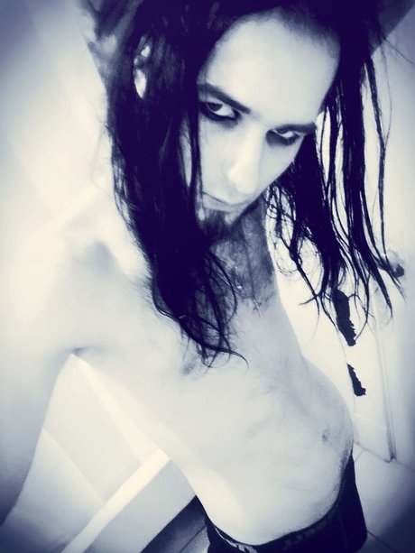 Photo nue de fuite OnlyFans de Alucio333