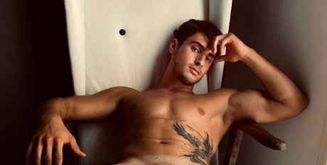 Photo nue de fuite OnlyFans de Juan Nogueira