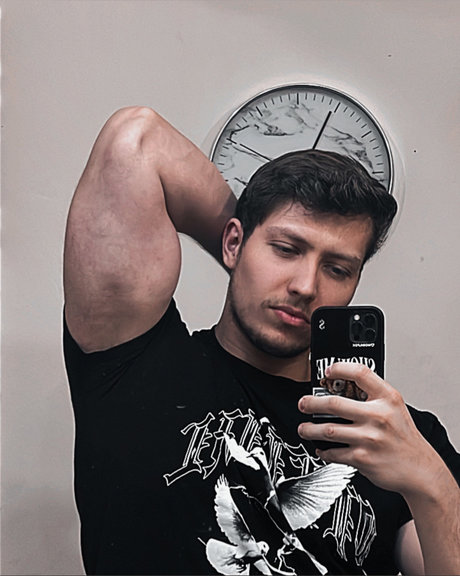 Photo nue de fuite OnlyFans de Nicolasferrington
