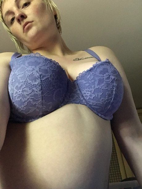 Photo nue de fuite OnlyFans de Nicki Brand