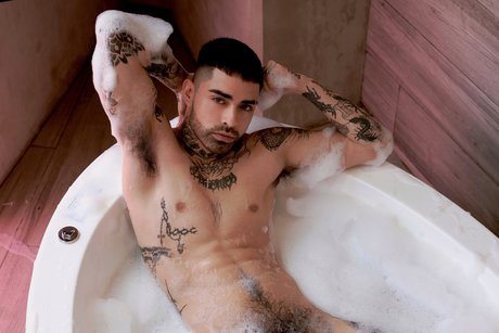 Photo nue de fuite OnlyFans de Blt