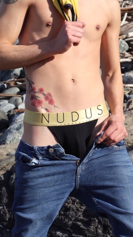 Photo nue de fuite OnlyFans de Nicholas A