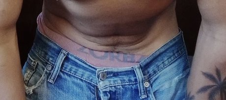 Photo nue de fuite OnlyFans de Fne