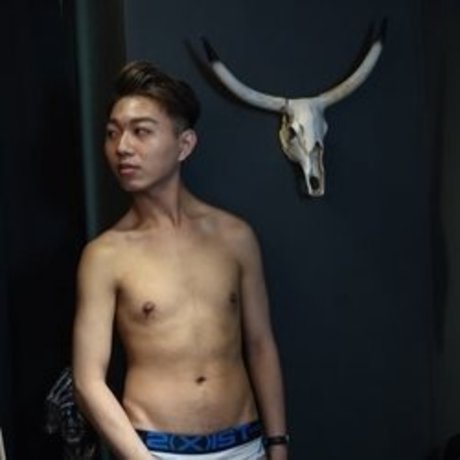 Photo nue de fuite OnlyFans de Taipeiivantop