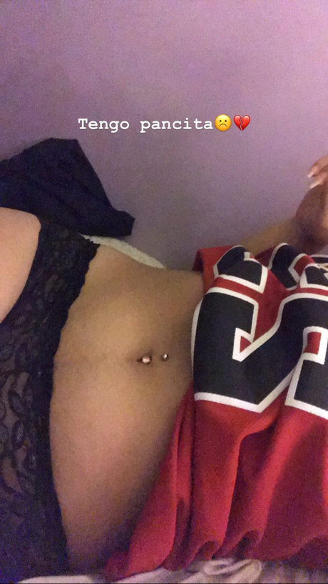 Photo nue de fuite OnlyFans de Cata Blls