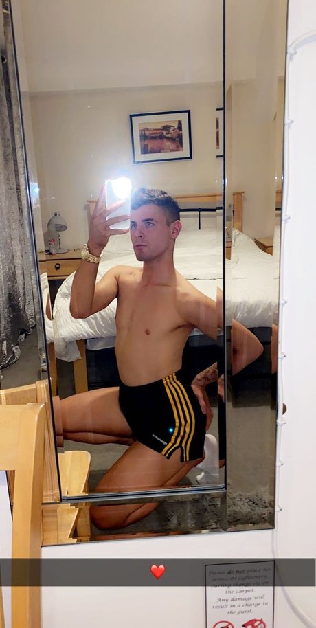 Photo nue de fuite OnlyFans de Sexy Barbie Colin