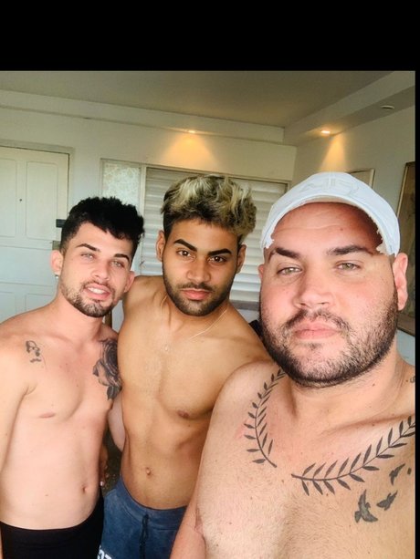 Photo nue de fuite OnlyFans de Cuban Hunks
