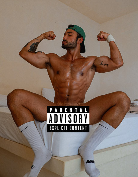 Photo nue de fuite OnlyFans de Nicolas Esteban