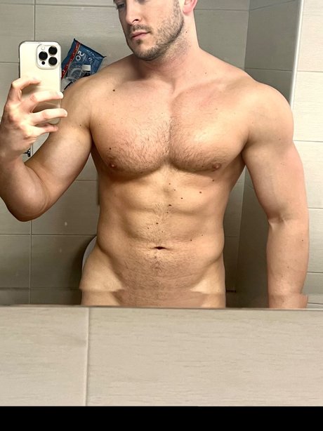 Photo nue de fuite OnlyFans de Alex Palmieri