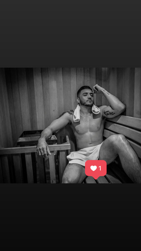 Photo nue de fuite OnlyFans de Alex Herrera