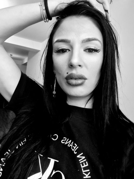 Photo nue de fuite OnlyFans de Diana