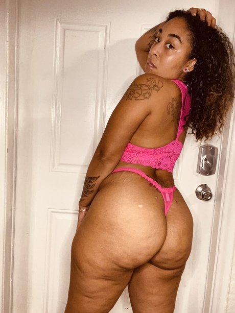 Photo nue de fuite OnlyFans de Diamond Baby