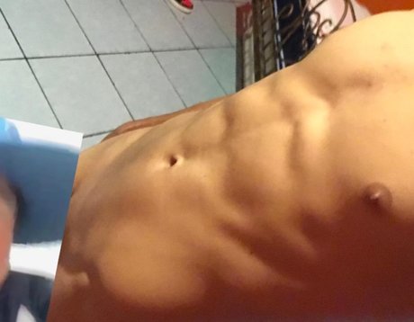 Photo nue de fuite OnlyFans de Alexis