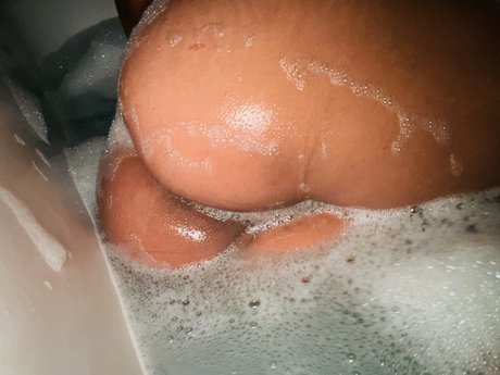 Photo nue de fuite OnlyFans de Southern Bell