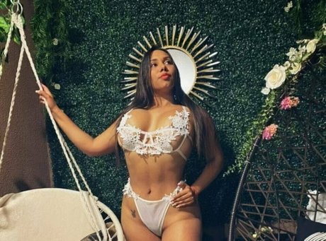 Photo nue de fuite OnlyFans de Anitabombasexy