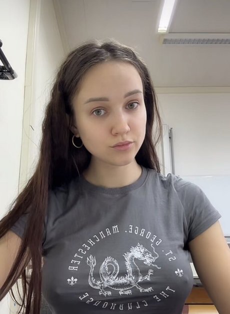 Photo nue de fuite OnlyFans de Ellielli Elligoinglive