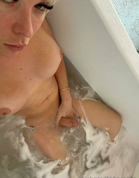 Photo nue de fuite OnlyFans de Aubrey Kate