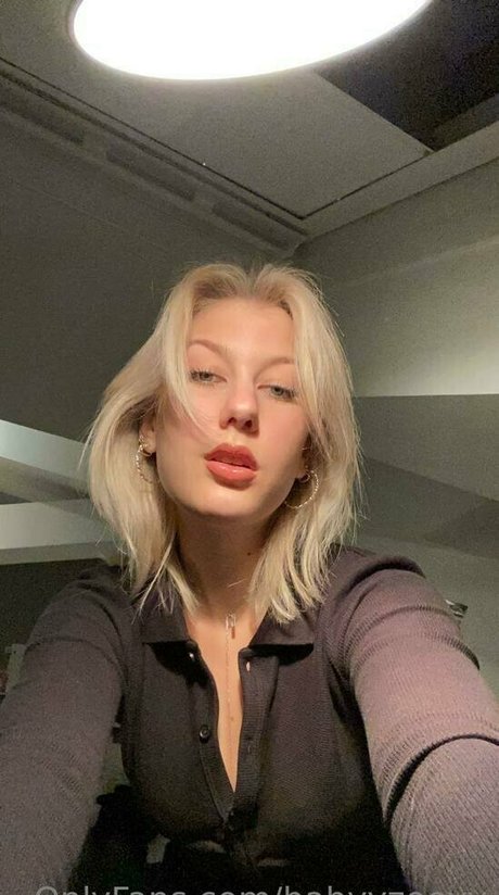 Photo nue de fuite OnlyFans de Babyyzoeyy