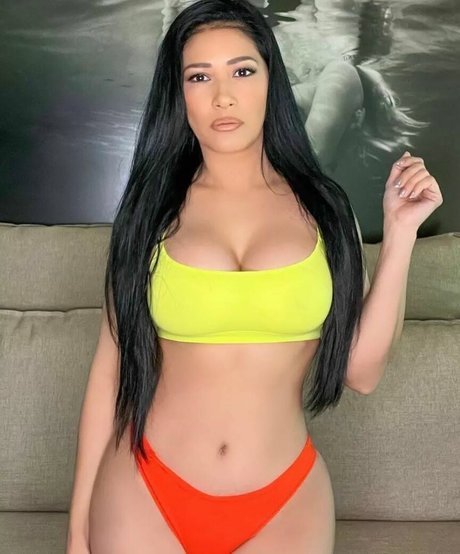 Photo nue de fuite OnlyFans de Simone E Simaria