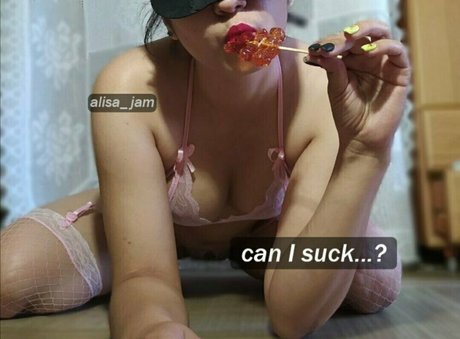 Photo nue de fuite OnlyFans de Arianapetitte