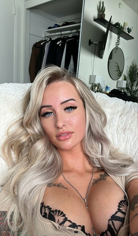 Photo nue de fuite OnlyFans de Babyyessie