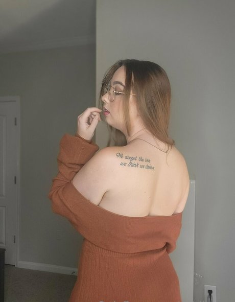 Photo nue de fuite OnlyFans de Waverlyluxe