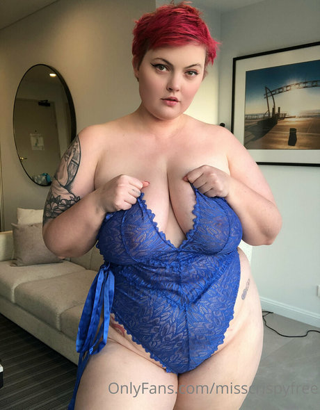 Photo nue de fuite OnlyFans de Misscrispyfree