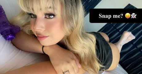 Photo nue de fuite OnlyFans de Innocentmaryy