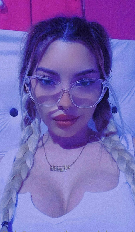 Photo nue de fuite OnlyFans de Heavenlyhaesel