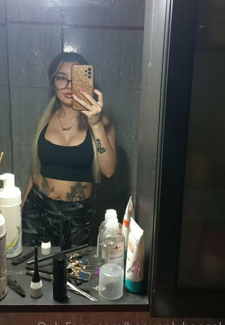 Photo nue de fuite OnlyFans de Heavenlyhaesel