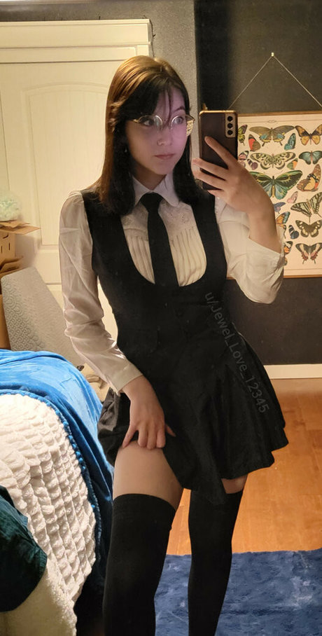 Photo nue de fuite OnlyFans de Jewellove12345