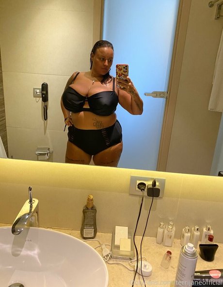 Terrijaneofficial