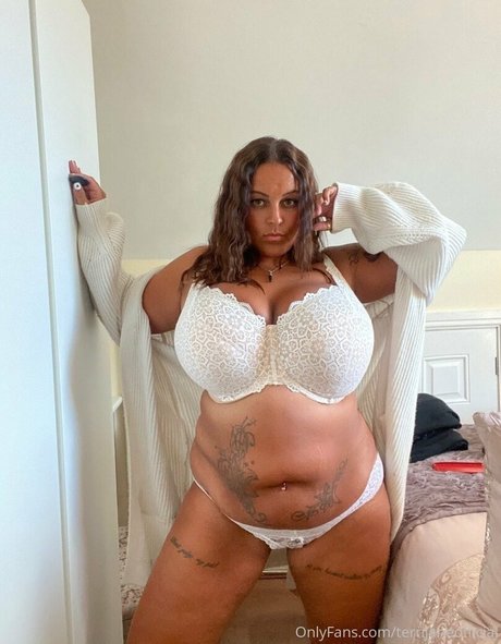 Terrijaneofficial