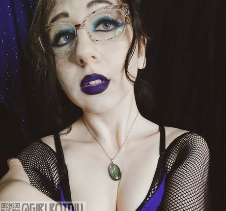 Photo nue de fuite OnlyFans de Girlbotdiv
