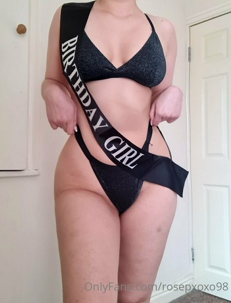 Photo nue de fuite OnlyFans de Rosepxoxo98