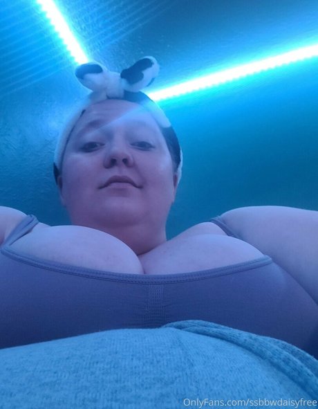 Photo nue de fuite OnlyFans de Ssbbwdaisyfree