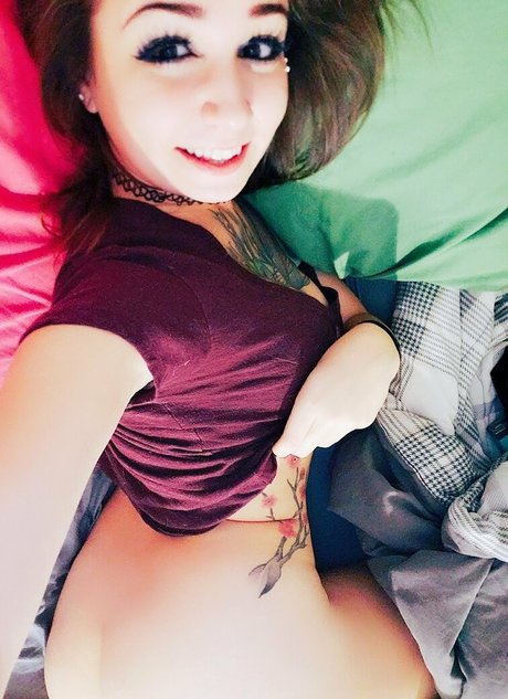 Photo nue de fuite OnlyFans de Naughtysalamander