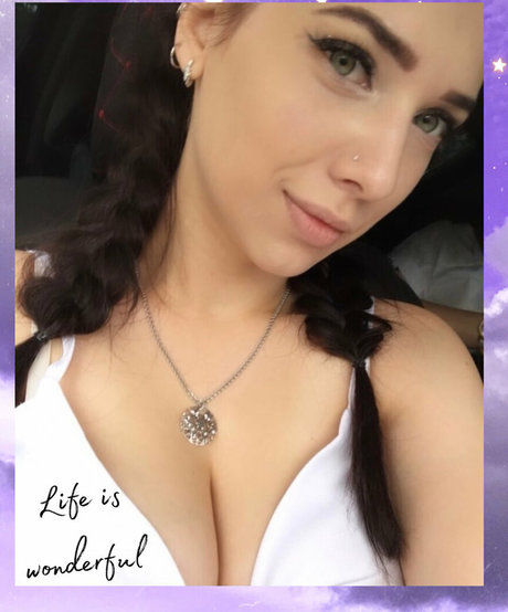 Photo nue de fuite OnlyFans de Devilsbride