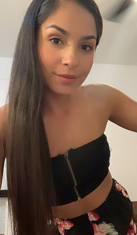 Photo nue de fuite OnlyFans de Emilymoonroe