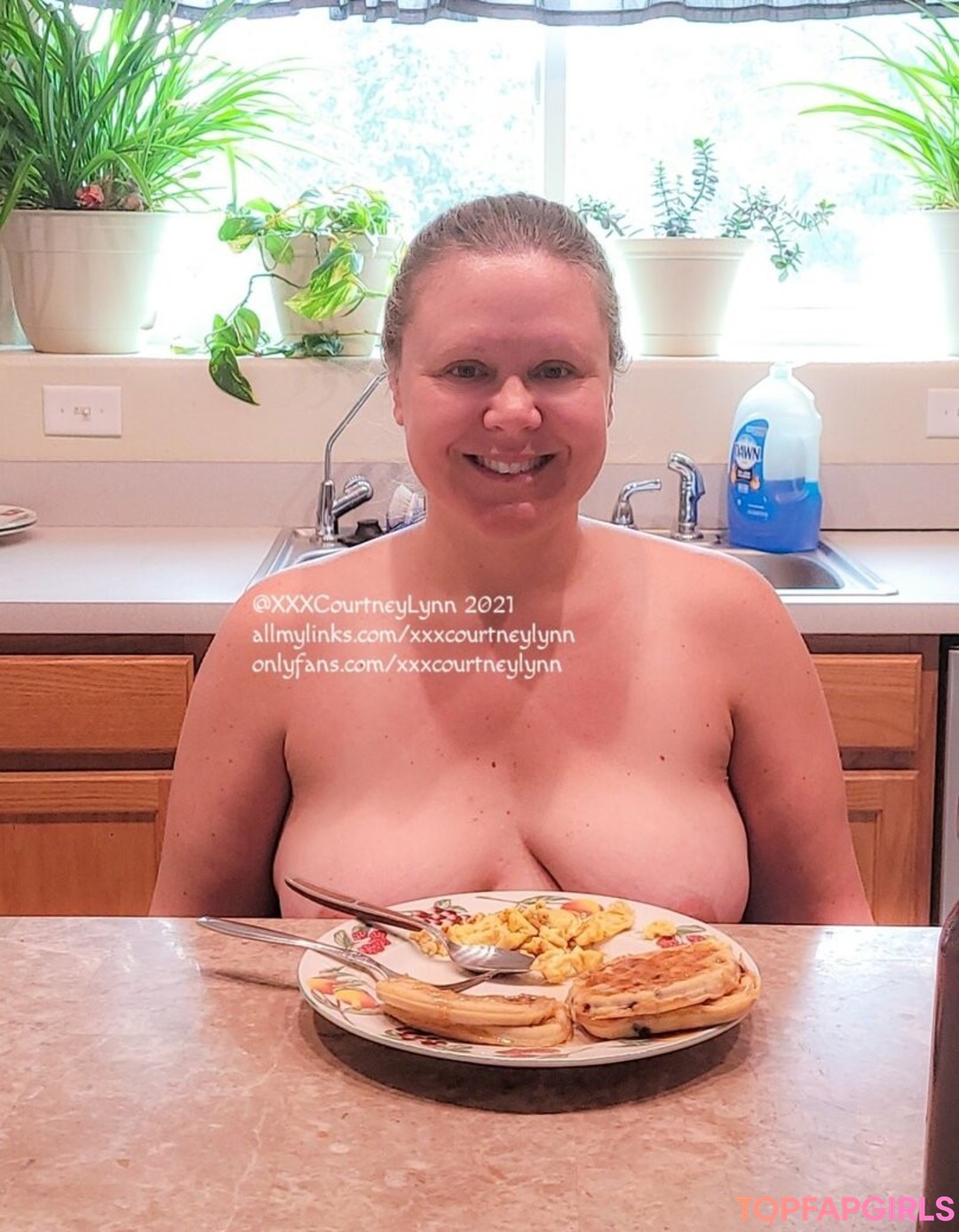 Photo nue de fuite OnlyFans de Freexxxcourtneylynn #44 Photo nue de fuite OnlyFans de Freexxxcourtneylynn #44