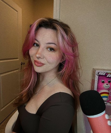 Photo nue de fuite OnlyFans de Kendi Ken Asmr