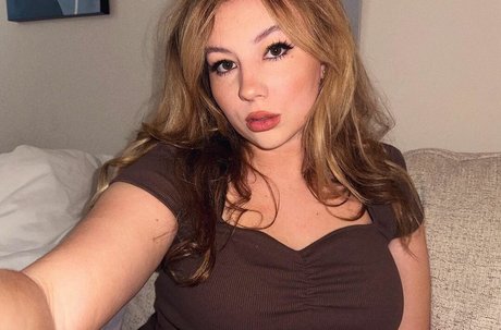 Photo nue de fuite OnlyFans de Kendi Ken Asmr