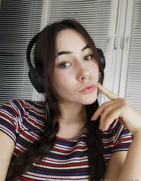 Photo nue de fuite OnlyFans de Babyuntouchable