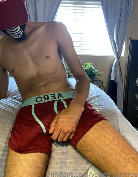 Photo nue de fuite OnlyFans de Youngricanfree