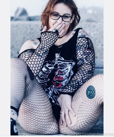 Photo nue de fuite OnlyFans de Babybewitched