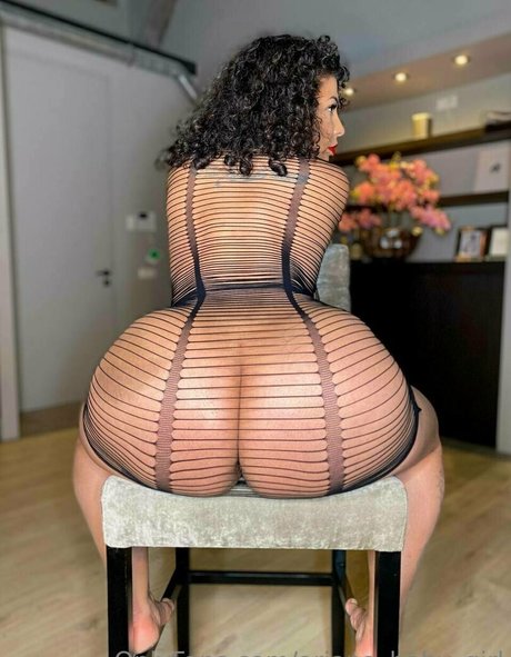 Arianababygirl